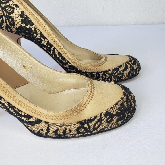 Christian Dior Beige Satin Pumps Black Lace High Heels Size 39 EU 8.5 US Italy - Picture 4 of 15